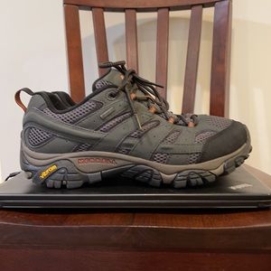 Merrell Moab 2 GTX wide men’s hiking shoe, size 8.5